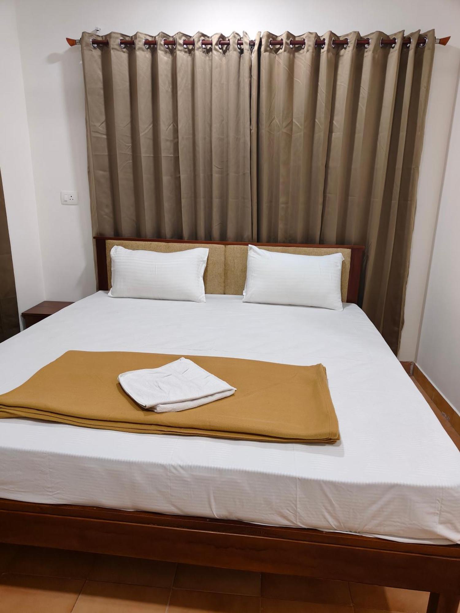 Hotel Nova Kochi Exteriör bild